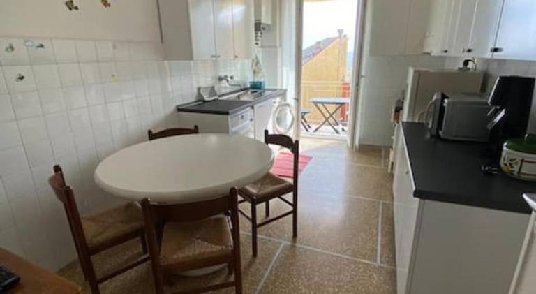 Holiday apartment with 2 rooms for 5 persons — photo 5