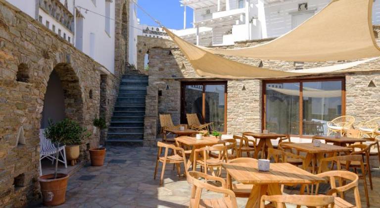 ALASI Tinos Jacuzzi Hotel — photo 5