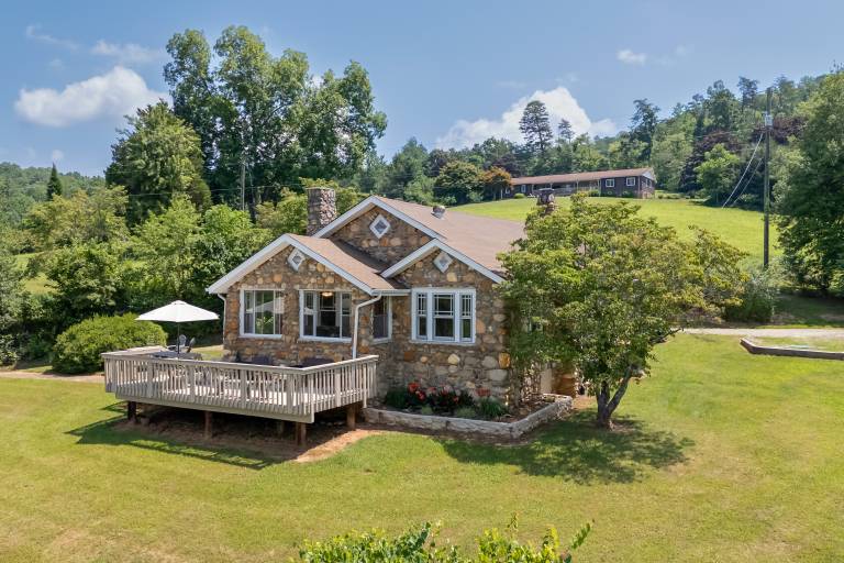 Hike + Explore: Mountain-View Escape in Candler — photo 2