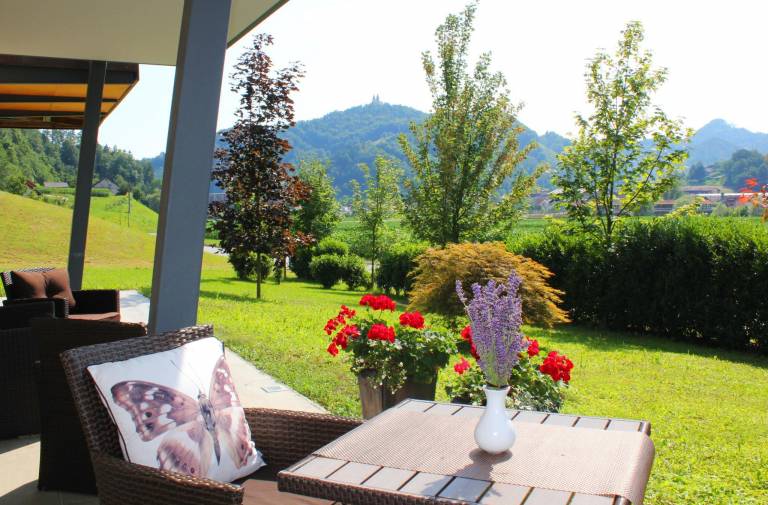 Villa Aina boutique hotel in Lasko