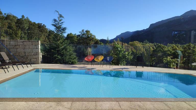 Vacation home with patio, fast internet & pool | Garden view | Pets are welcome in Braga