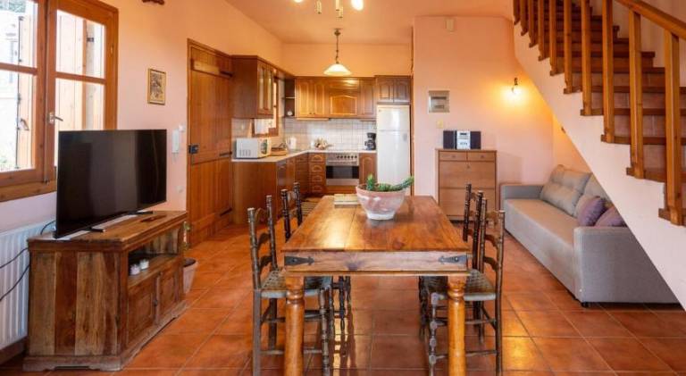 Pleasant villa with pool | Dogs allowed — photo 2