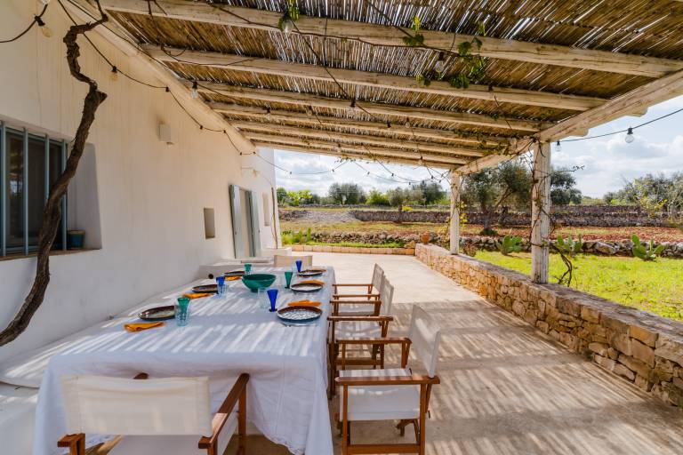 Villa with BBQ, private pool & garden — photo 4