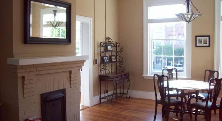 Serviced apartment for 3 persons — photo 3