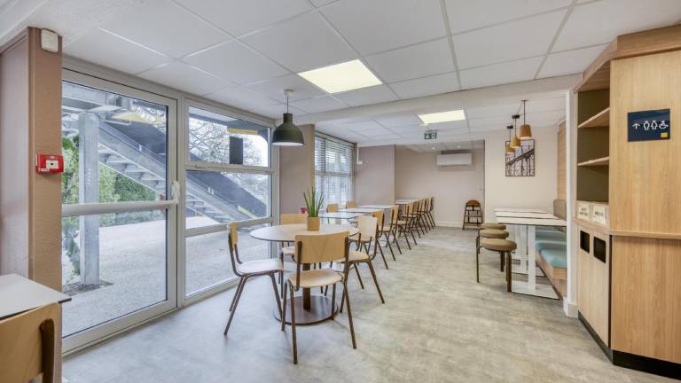 Premiere Classe Lyon Est Aeroport Saint Exupery — photo 3