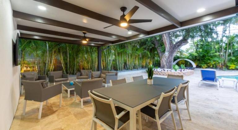 Lovely villa with pool | Pets are welcome — photo 4