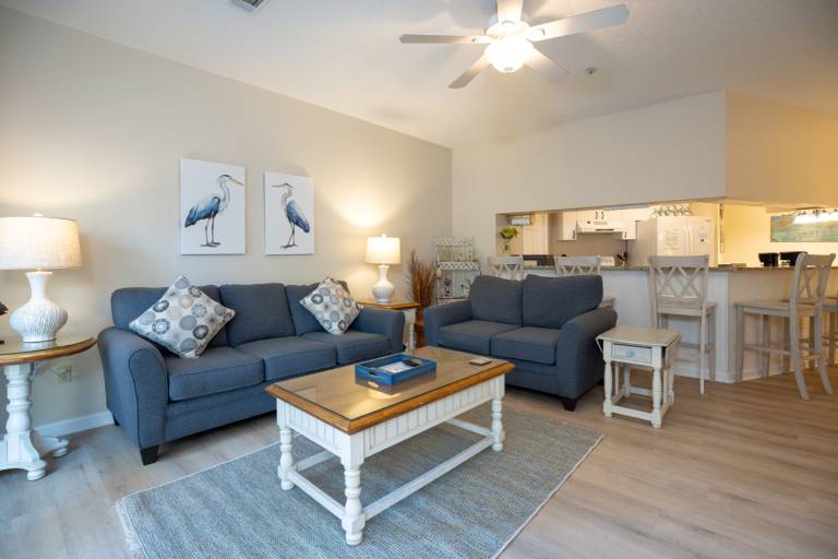 40 Ocean Breeze: Beautiful Updated Pet Friendly, Free Bikes, Tennis & Pool — photo 3