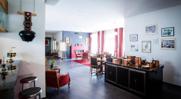 Carlton-Europe Vintage Adults Hotel — photo 4