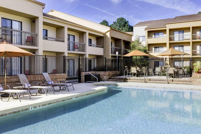 Courtyard by Marriott Raleigh Midtown — photo 4