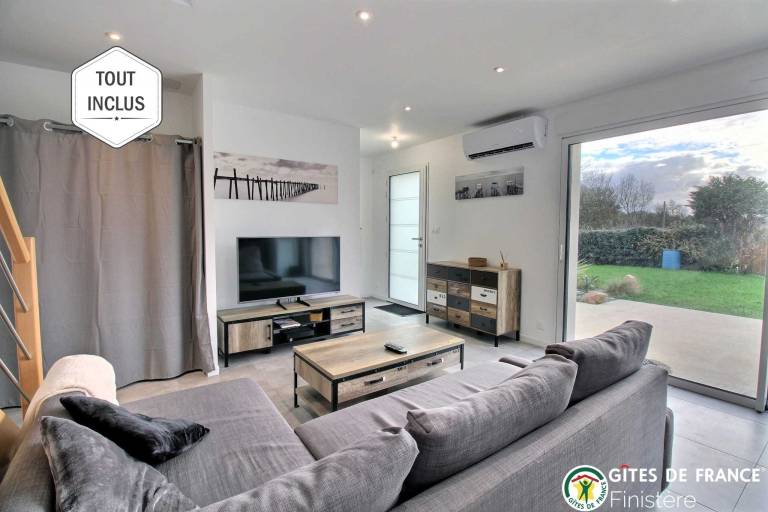 Gite with terrace & yard in Quimper