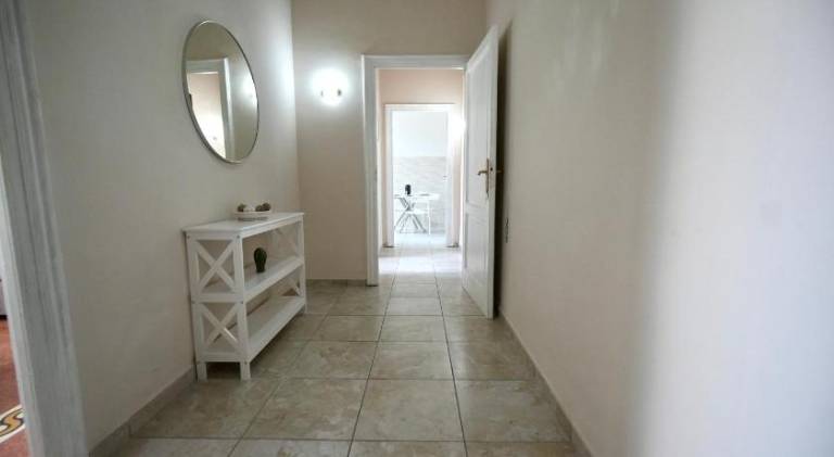 Apartment | Close to Naples Cathedral | Pets are welcome — photo 3