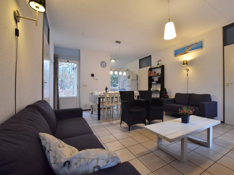 Vacation home with terrace — photo 2