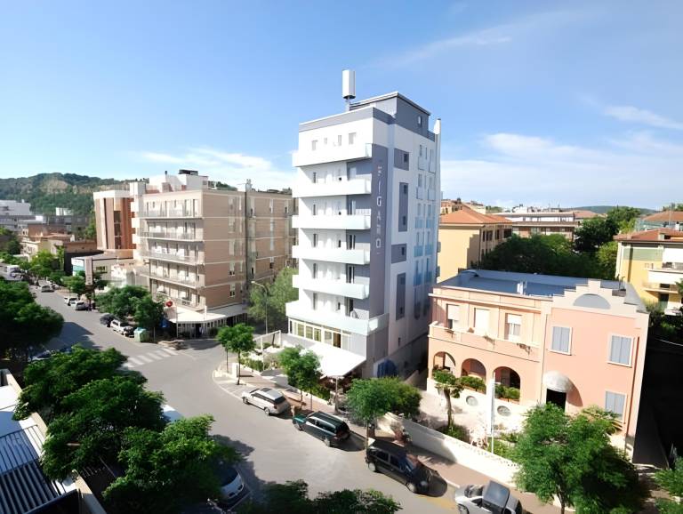 Amadei Hotel Figaro & Apartments in Pesaro