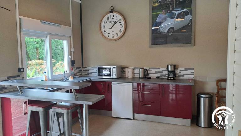 Pleasant gite with grill, terrace & garden | Dogs allowed — photo 5