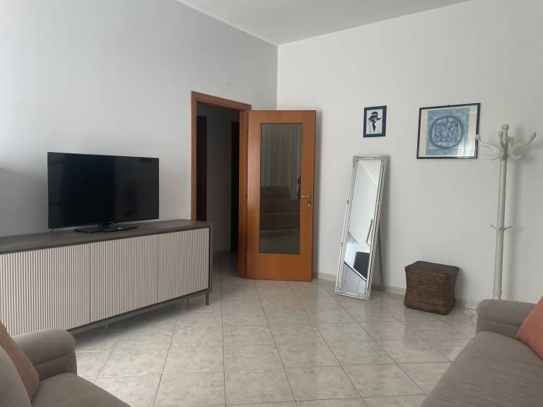 Apartment with 2 rooms for 4 persons — photo 2