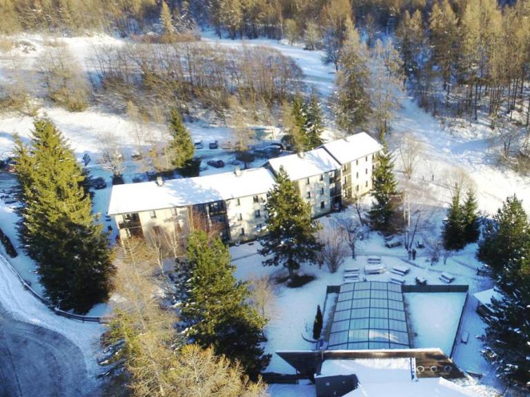 Ferienwohnung in Saint-Léger-les-Mélèzes für max. 4 Gäste Ferienwohnung in Saint-Léger-les-Mélèzes für max. 4 Gäste