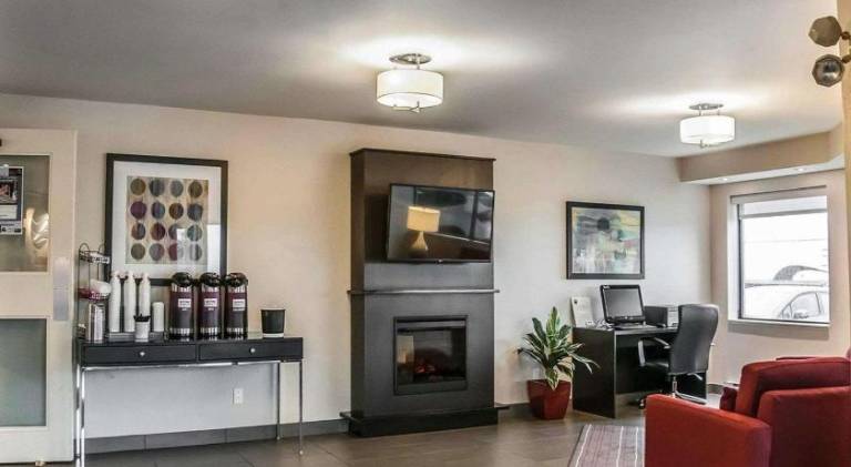 Comfort Inn — photo 5