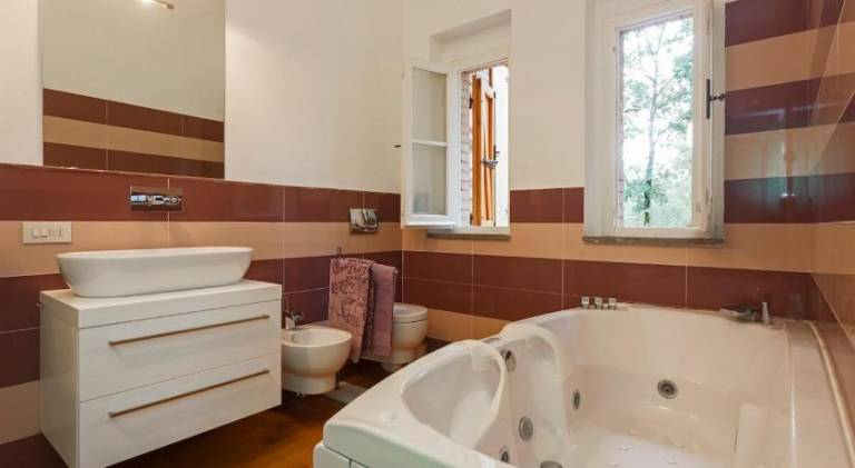 Fully equipped villa with private pool, terrace & garden | Good for workation | Pets allowed — photo 4