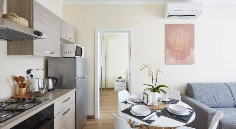Beautiful bohemian apartment in center conditioned air — photo 3