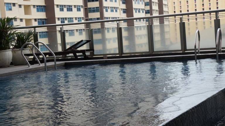 Condo  Manila