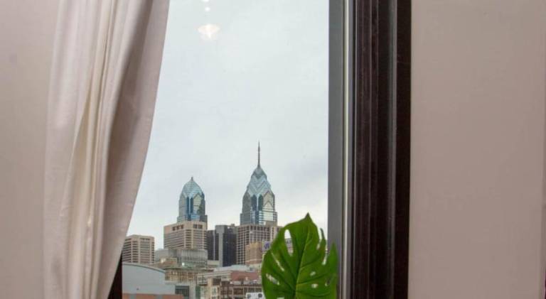 Apartment | Next to Love Park | Pets allowed — photo 3