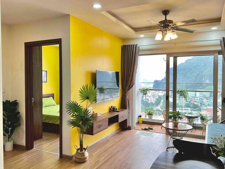 Rental apartment with BBQ, hot tub & pool | Water view | Good for workation in Ha Long