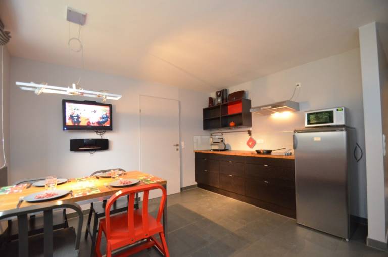 Rental apartment with terrace & garden — photo 3