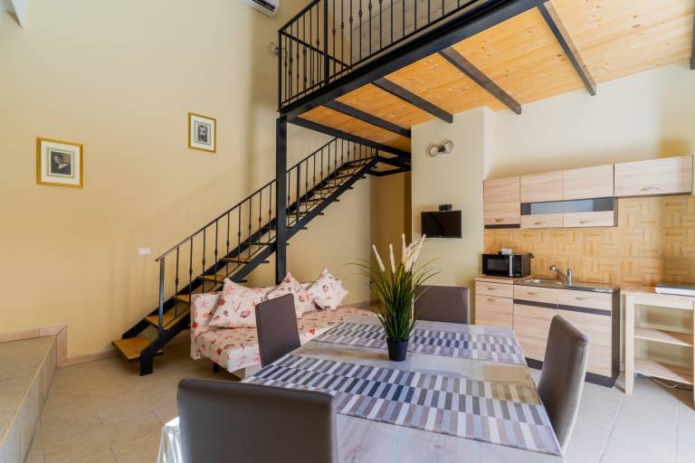 Apartment with fast internet | City view — photo 5