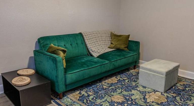 House with 2 rooms for 7 persons in Marion, IN