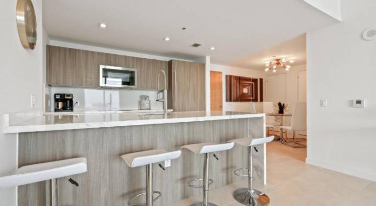 Vacation home with pool in Fort Lauderdale, FL