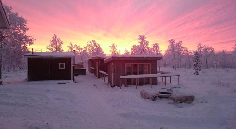 Lodge with barbeque, yard & patio in Gällivare