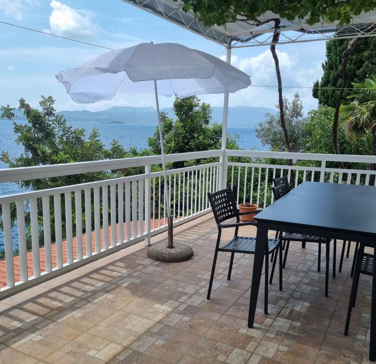 Apartment with terrace & BBQ | Sea view — photo 3