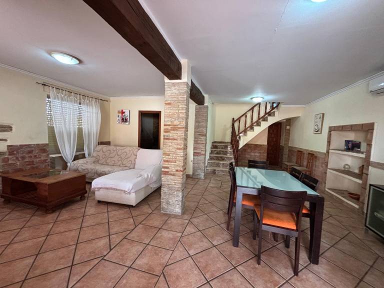 Fully equipped villa with garden, private pool & grill | Dogs allowed — photo 4