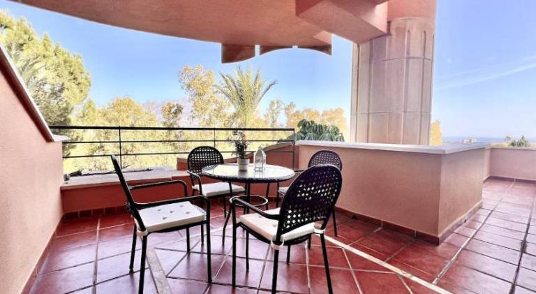 Rental apartment with pool — photo 4