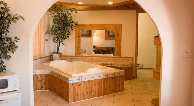 North Country Inn & Suites — photo 2
