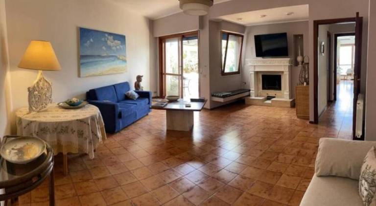 House with terrace & grill | Suitable for remote work | Pets are welcome — photo 2