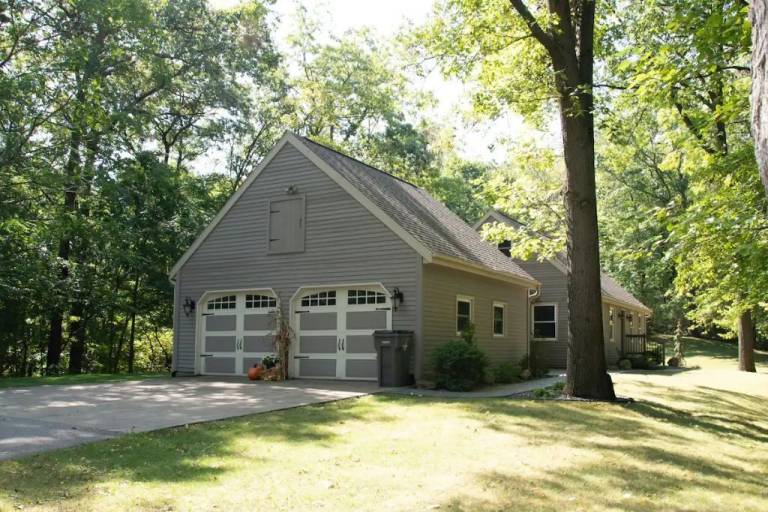 House  Goshen
