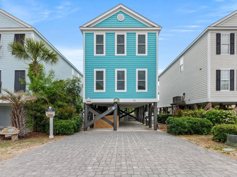 Summer Winds in Garden City, SC