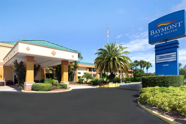 Baymont by Wyndham Florida Mall — photo 4