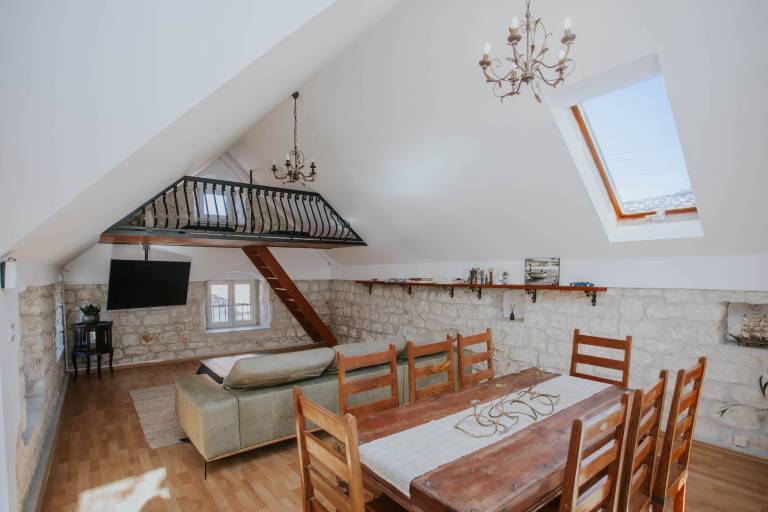 Ferienhaus in Trogir, Seget Donji f&uuml;r max. 6 Personen