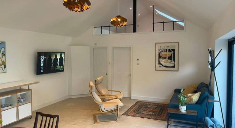 Rental apartment with 2 rooms for 4 persons — photo 2