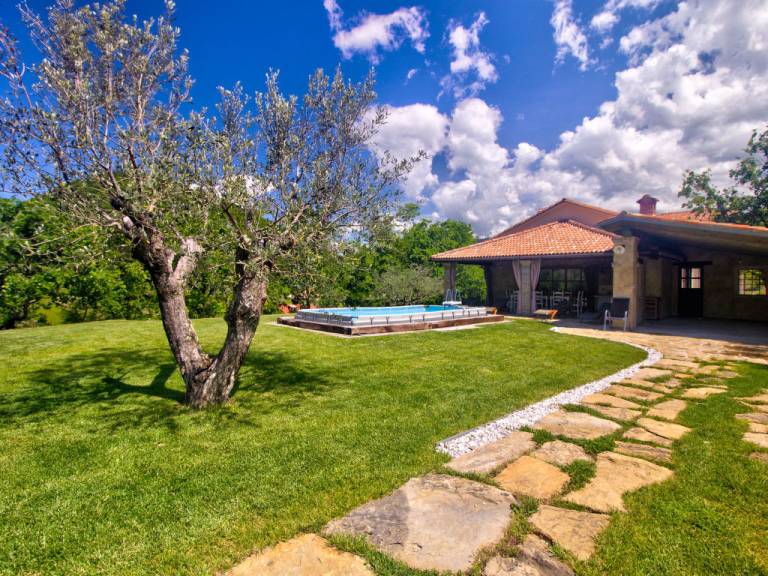 Apartma  Marezige