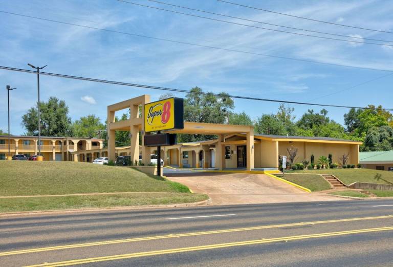 Motel  Palestine
