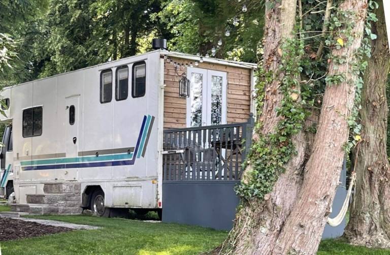 Cabin  Blindbothel