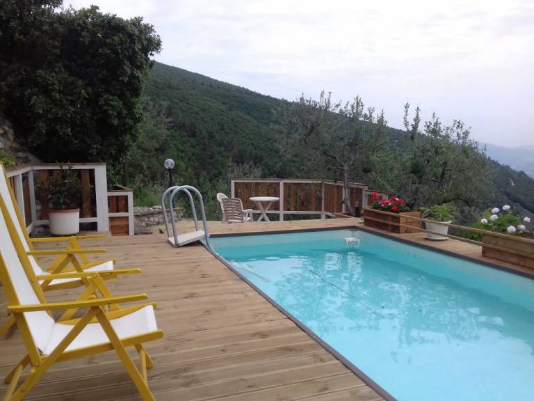 Villa with private pool, barbeque & garden | Mountain view — photo 4