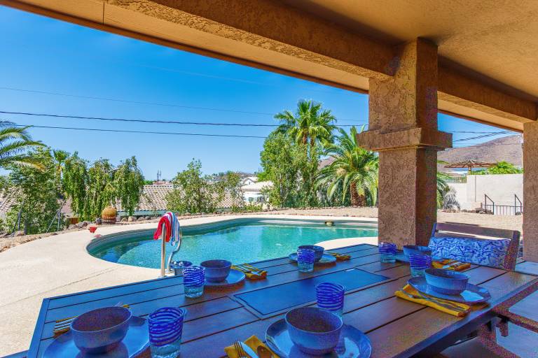 Child-friendly house with BBQ & private pool | Pets allowed — photo 2