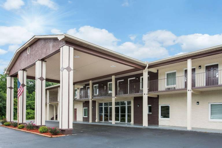 Econo Lodge Forest City