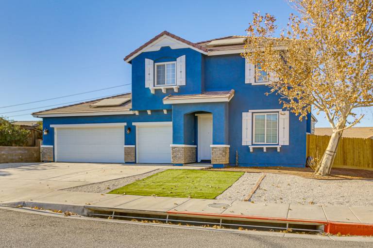 House Victorville