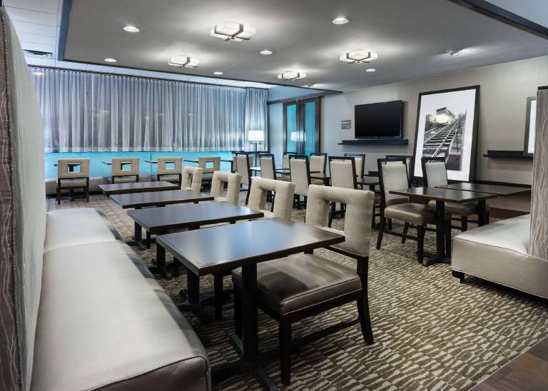 Hampton Inn Pittsburgh University/Medical Center — photo 4
