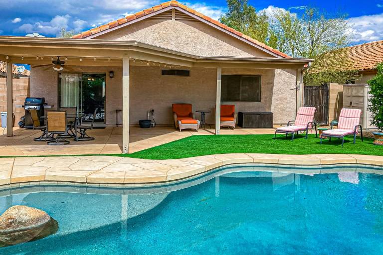 House Apache Junction